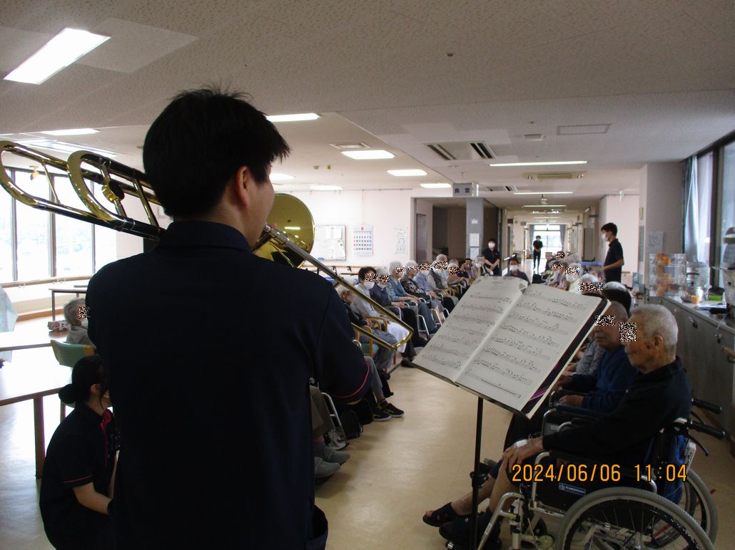 実習生余興3階2