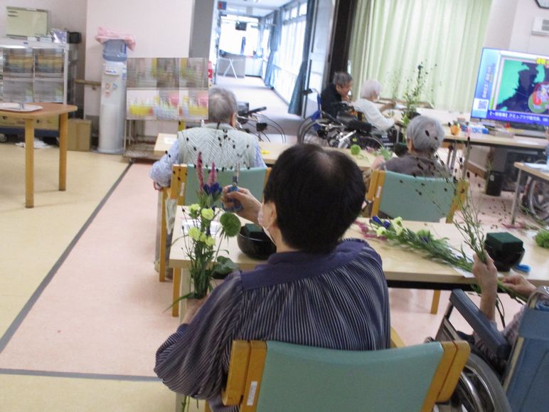 フラワー2024.8 1