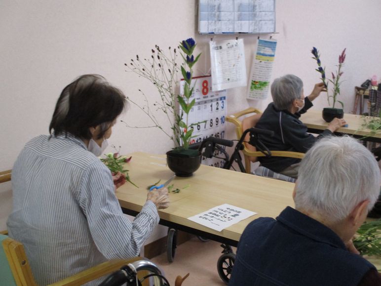 フラワー2024.8 2