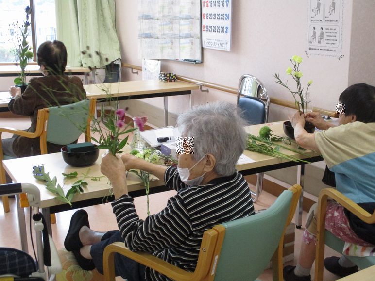 フラワー2024.8 3