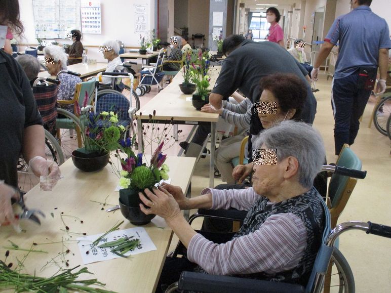 フラワー2024.8 4